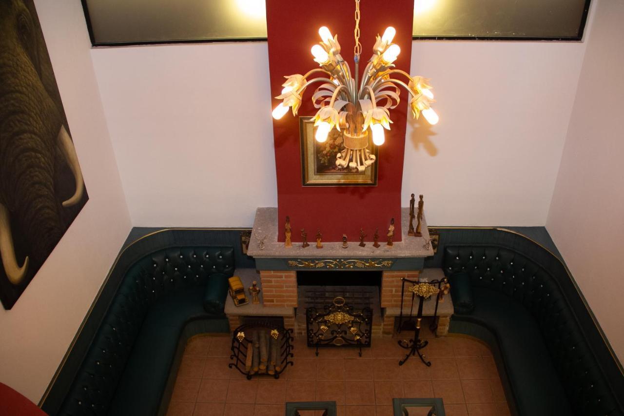 Hotel Casa Real *
